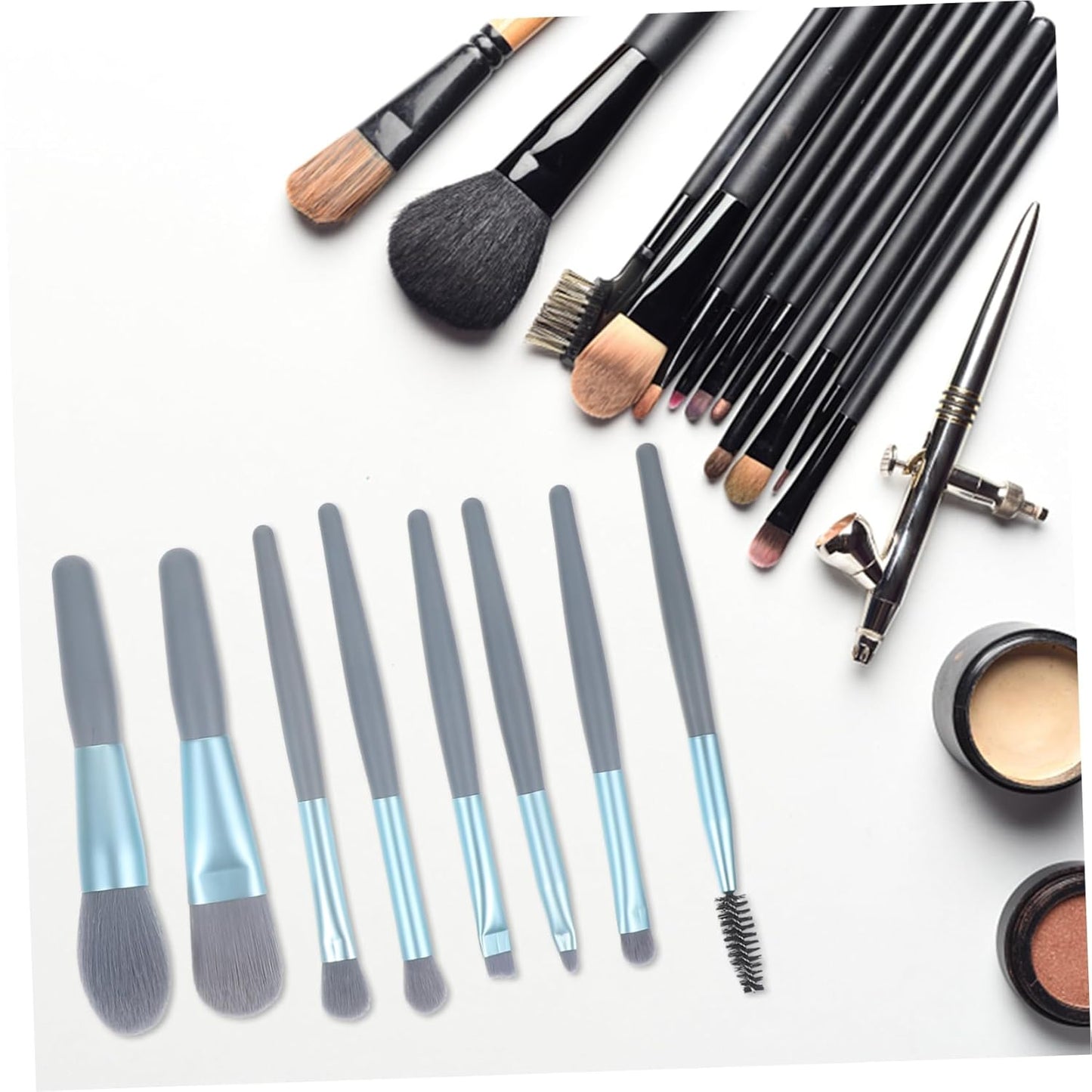 Mini Makeup Brush Set with Soft Bristles for Beginners Travel-Friendly Cosmetic Tools Stylish Blue Case for Effortless Application and Elegant Gifting